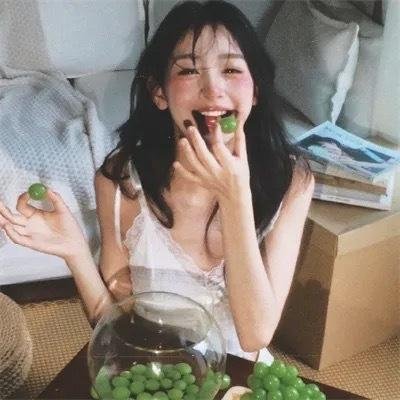 32颗药丸：我姐姐的自杀